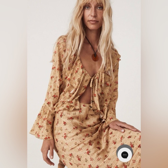 Spell Fleur Frill Blouse - Picture 1 of 16